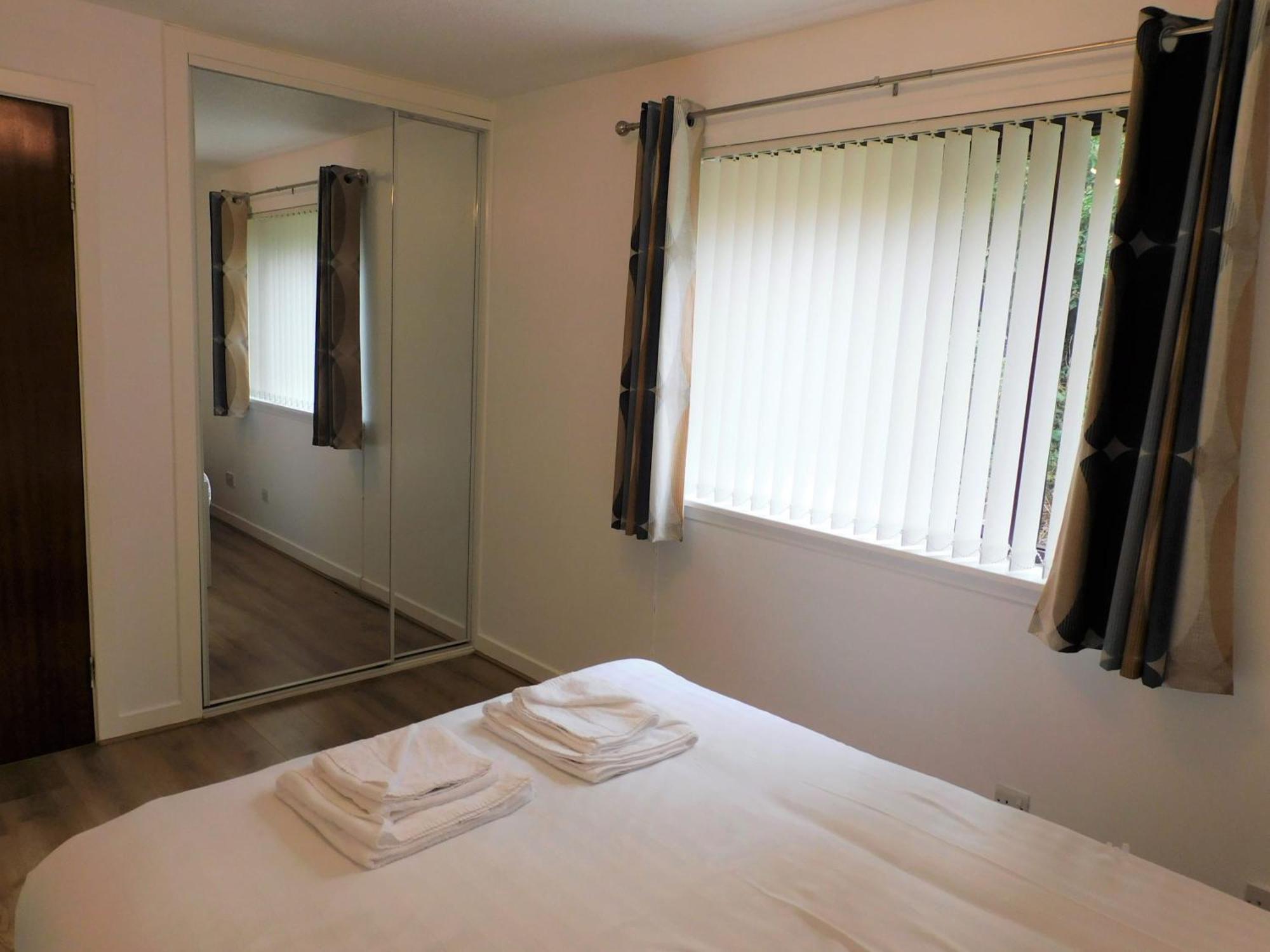 2 Bed Apt On Quiet Cul-De-Sac, Fab Location Paisley Exteriör bild